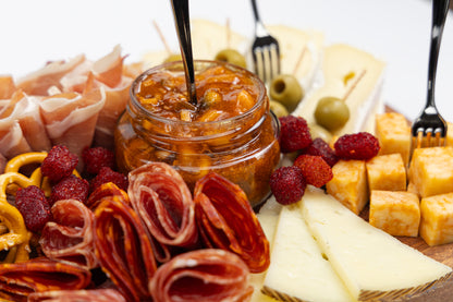 Tabla personalizada con quesos y carnes frías: chica